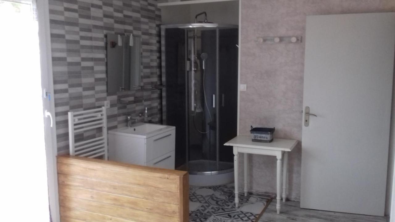 O Bout D'La Motte Apartment Voillecomte Exterior foto